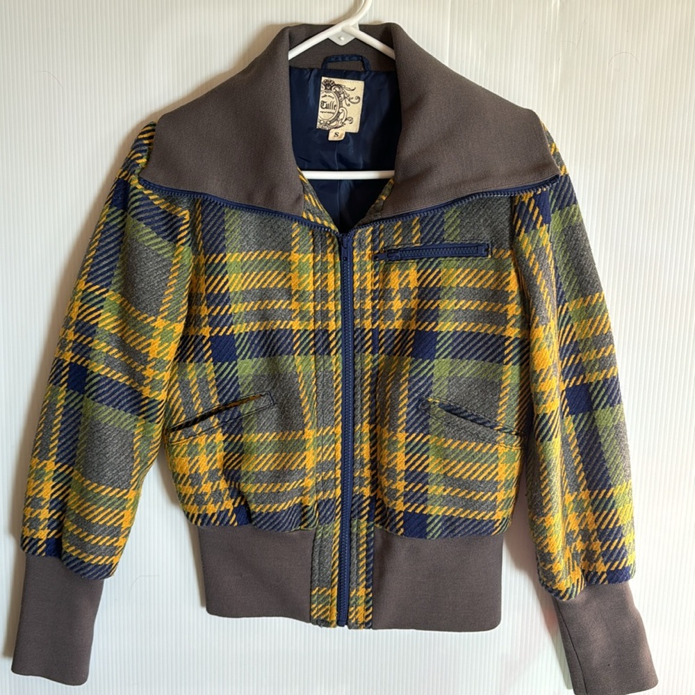 Tulle mustard yellow, gray, blue & green full zip jacket.  Women’s size small